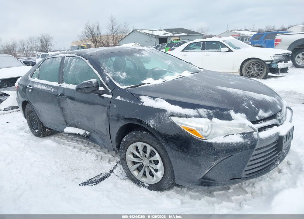 2015 TOYOTA CAMRY LE VIN: 4T1BF1FK9FU111035