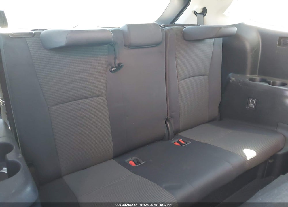 2022 TOYOTA HIGHLANDER L VIN: 5TDCZRAH7NS560002