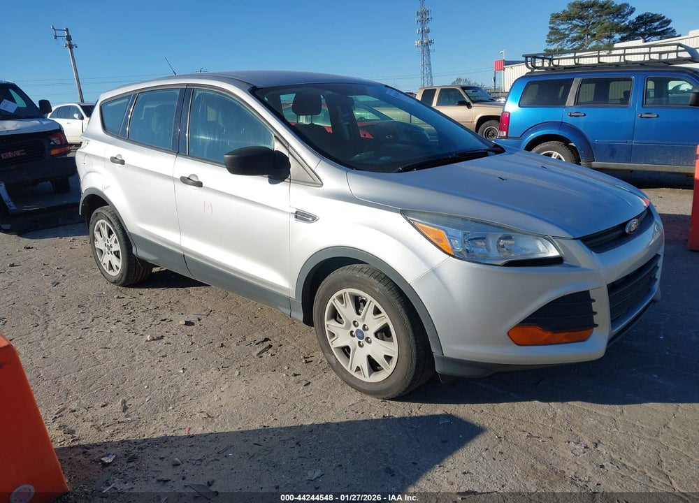 2016 FORD ESCAPE S VIN: 1FMCU0F74GUA90368