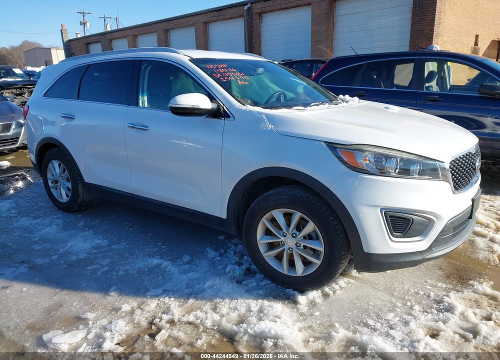 2017 KIA SORENTO 2.4L LX VIN: 5XYPG4A39HG254595