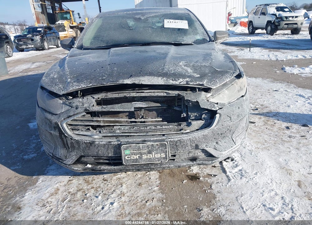 2019 FORD FUSION SE VIN: 3FA6P0T94KR253122