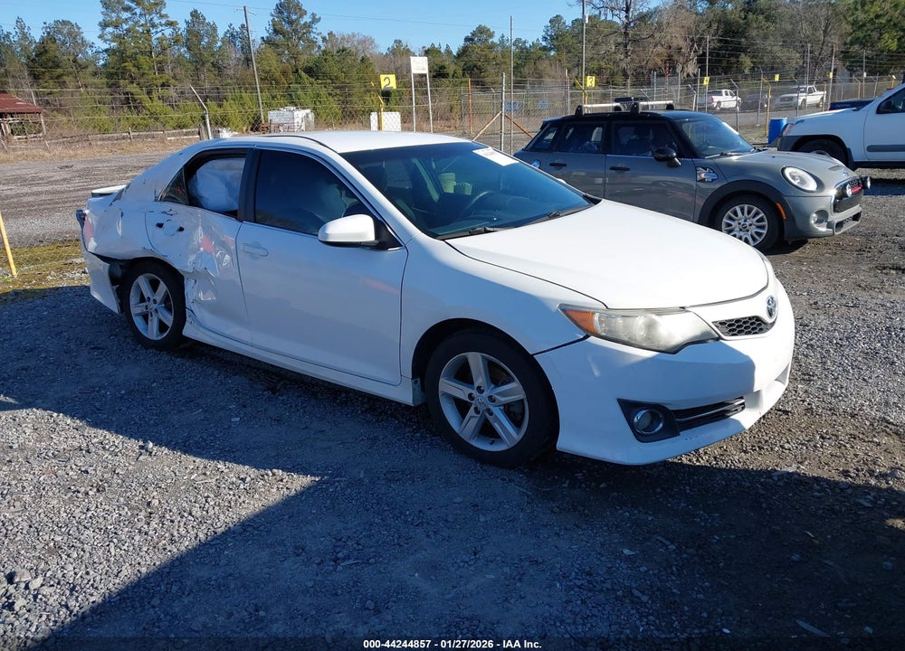 2012 TOYOTA CAMRY SE VIN: 4T1BF1FK7CU135815