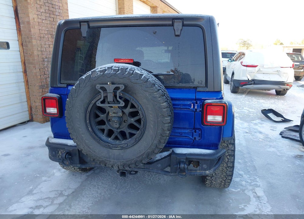 2019 JEEP WRANGLER UNLIMITED SAHARA 4X4 VIN: 1C4HJXEN6KW501830