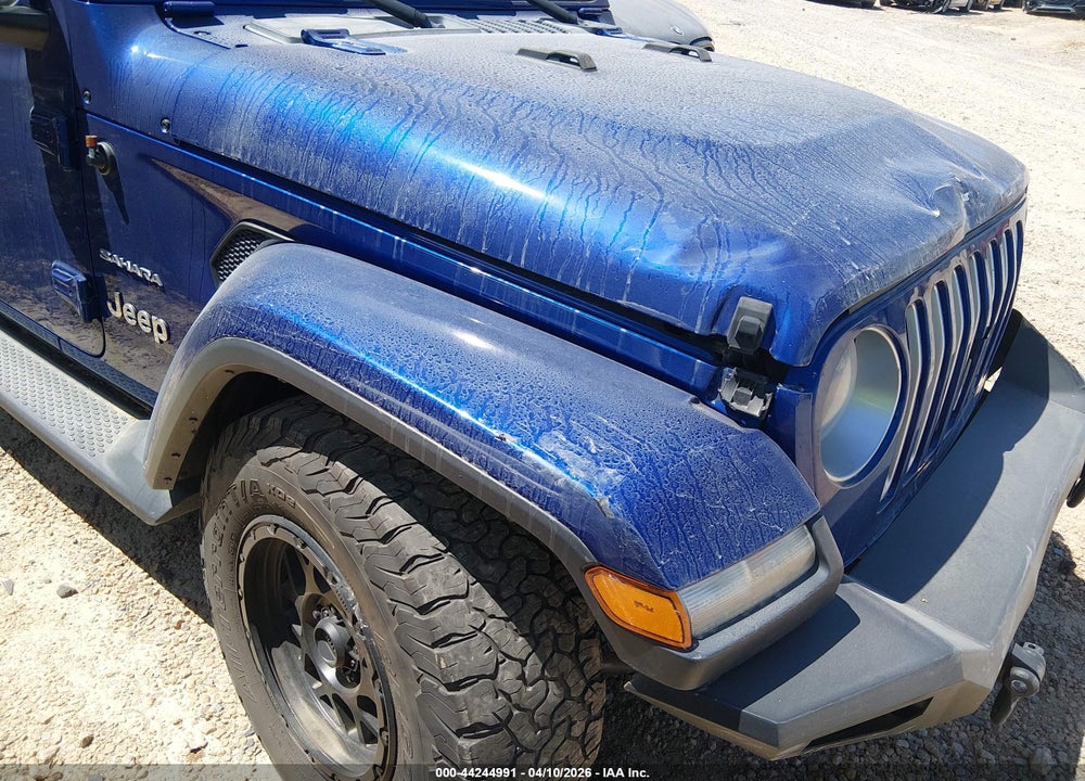 2019 JEEP WRANGLER UNLIMITED SAHARA 4X4 VIN: 1C4HJXEN6KW501830