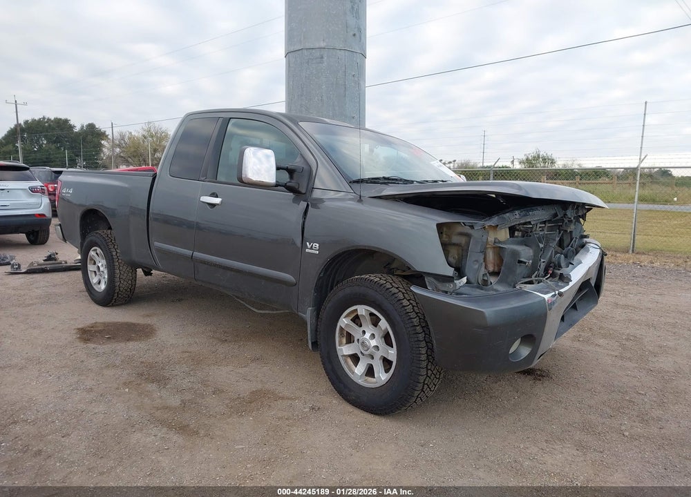 2004 NISSAN TITAN SE VIN: 1N6AA06B84N561885