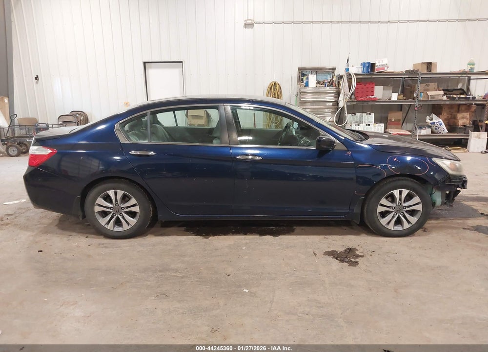 2015 HONDA ACCORD LX VIN: 1HGCR2F34FA017369