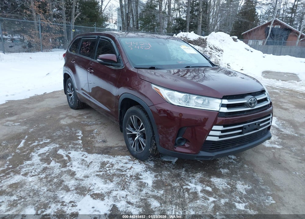 2017 TOYOTA HIGHLANDER LE VIN: 5TDBZRFH8HS406052