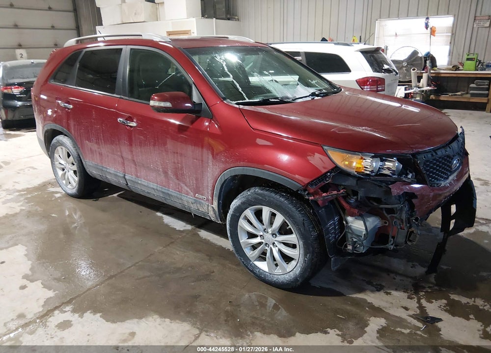 2011 KIA SORENTO EX VIN: 5XYKUCA14BG055084