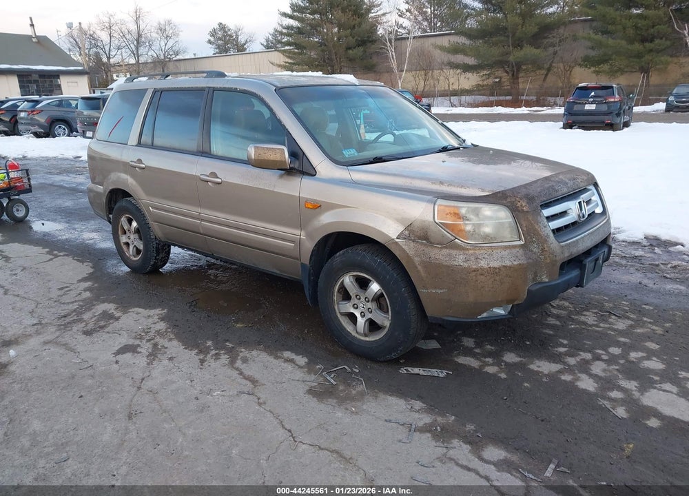 2006 HONDA PILOT EX-L VIN: 2HKYF18776H545231