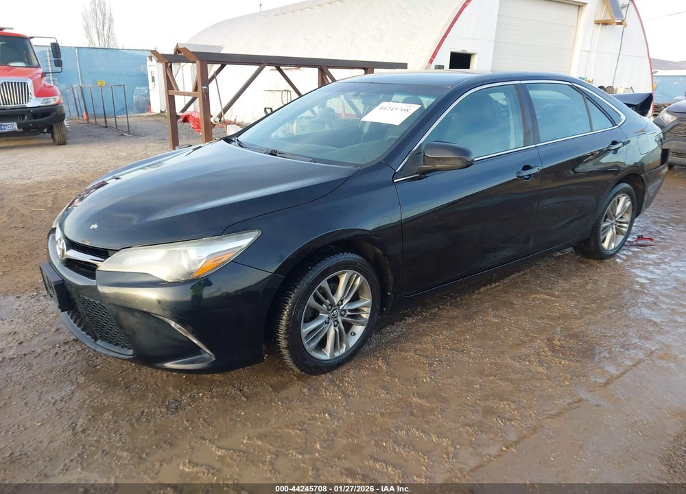 2015 TOYOTA CAMRY SE VIN: 4T1BF1FK5FU978027