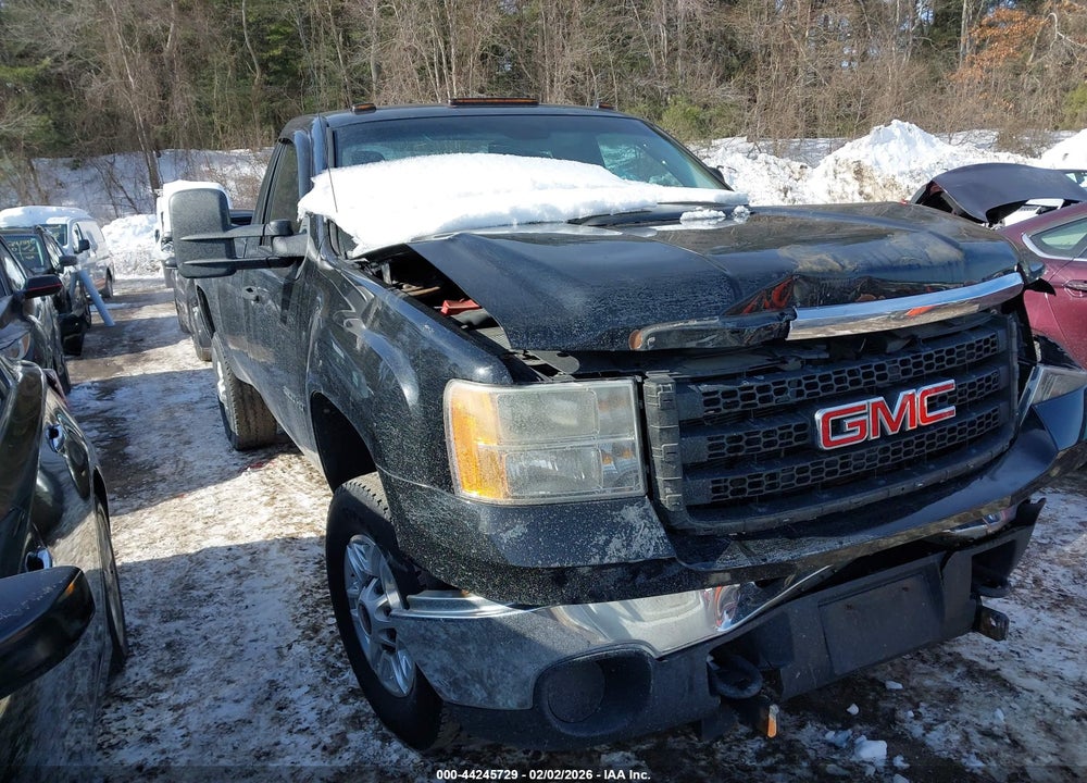 2012 GMC SIERRA 2500HD WORK TRUCK VIN: 1GT02ZCG2CZ105680