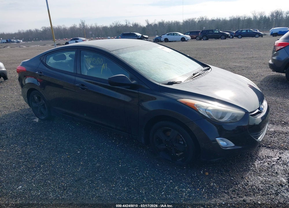 2013 HYUNDAI ELANTRA GLS VIN: 5NPDH4AEXDH284595