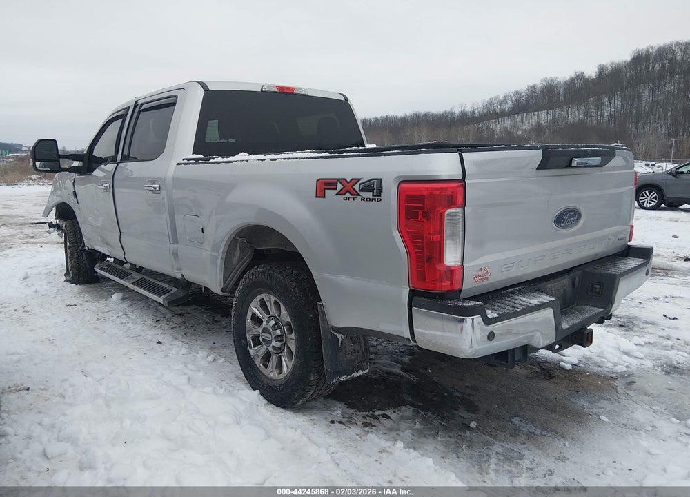 2017 FORD F-350 XLT VIN: 1FT8W3B68HEF32342
