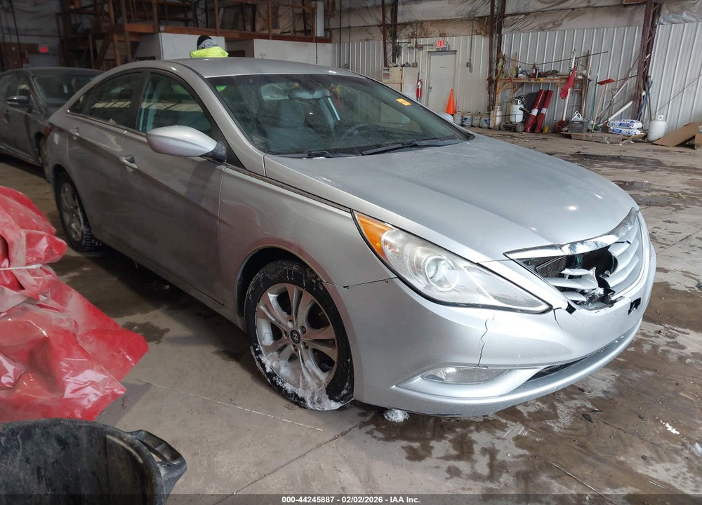 2013 HYUNDAI SONATA GLS VIN: 5NPEB4AC1DH760687