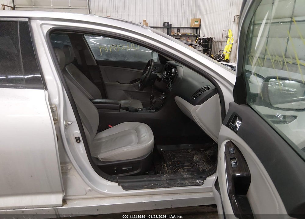 2011 KIA OPTIMA EX TURBO VIN: KNAGN4A60B5103271