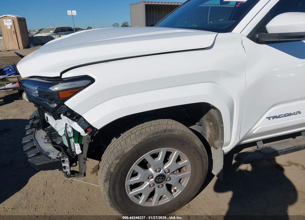 2025 TOYOTA TACOMA SR5 VIN: 3TMKB5FN7SM038246