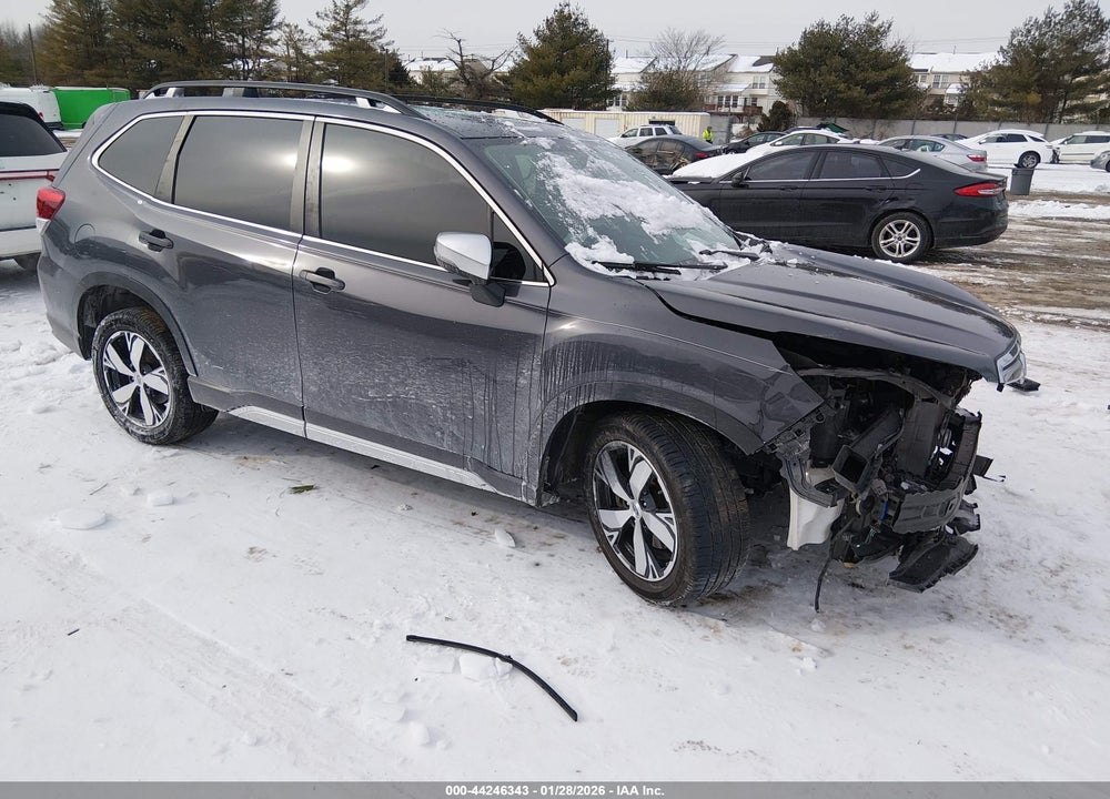 2020 SUBARU FORESTER TOURING VIN: JF2SKAXC7LH480117