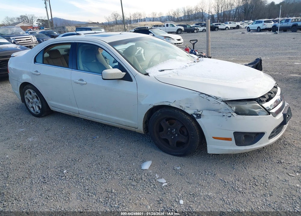 2010 FORD FUSION SE VIN: 3FAHP0HAXAR318503