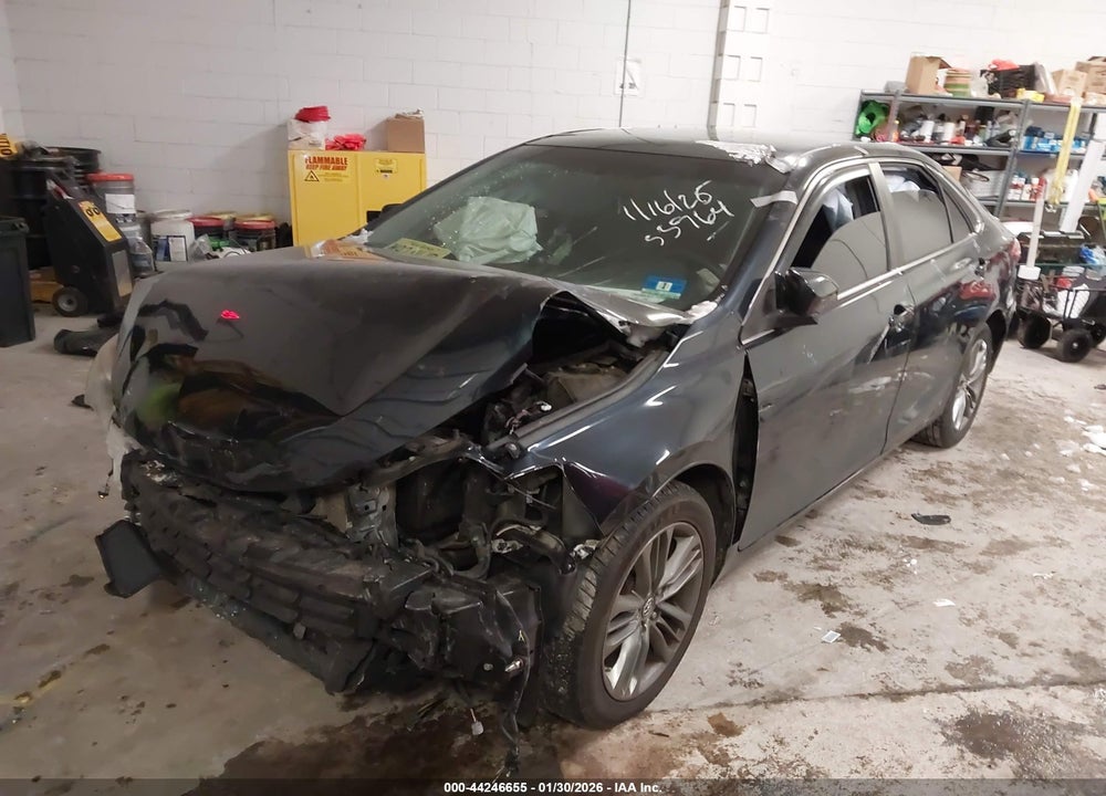 2016 TOYOTA CAMRY SE VIN: 4T1BF1FK2GU255964