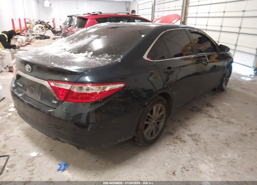 2016 TOYOTA CAMRY SE VIN: 4T1BF1FK2GU255964