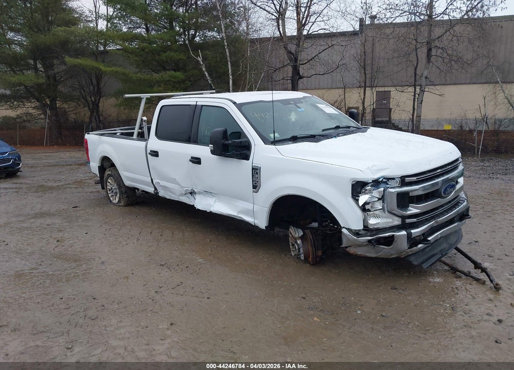 2022 FORD F-350 XLT VIN: 1FT8W3B64NEC50338