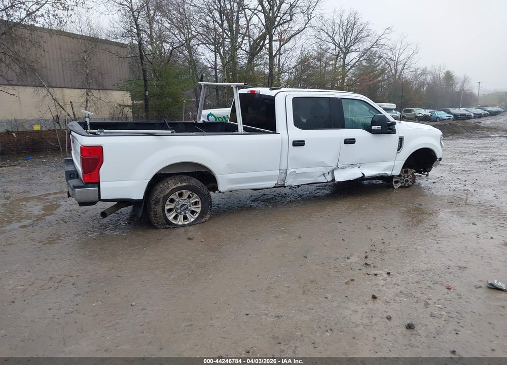 2022 FORD F-350 XLT VIN: 1FT8W3B64NEC50338