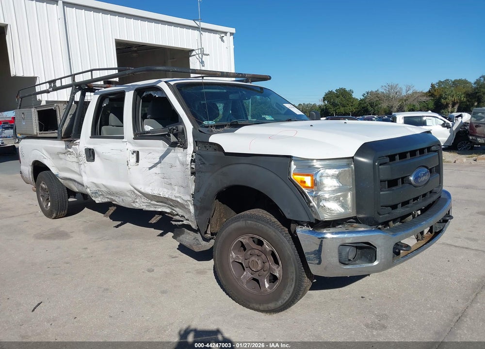 2015 FORD F-250 XL VIN: 1FT7W2B63FED70221