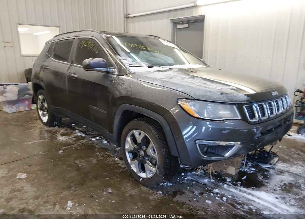 2019 JEEP COMPASS LIMITED 4X4 VIN: 3C4NJDCB6KT620185