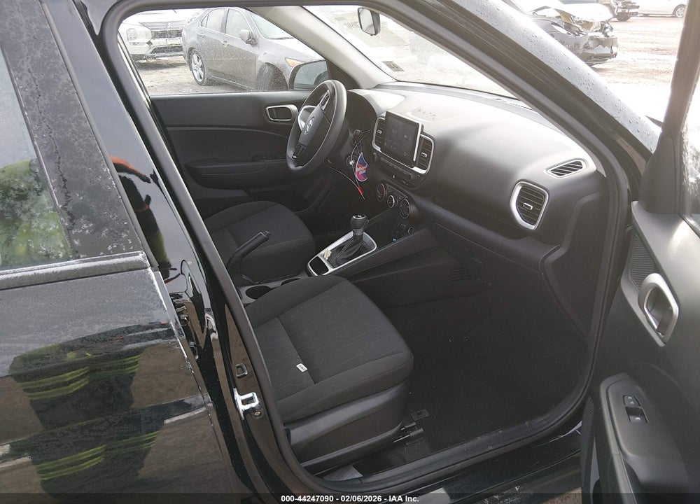 2022 HYUNDAI VENUE SE VIN: KMHRB8A32NU160398
