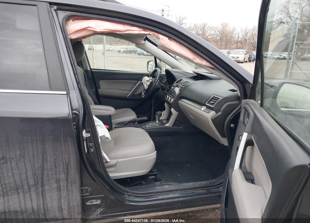 2016 SUBARU FORESTER 2.5I LIMITED VIN: JF2SJAHC8GH507624