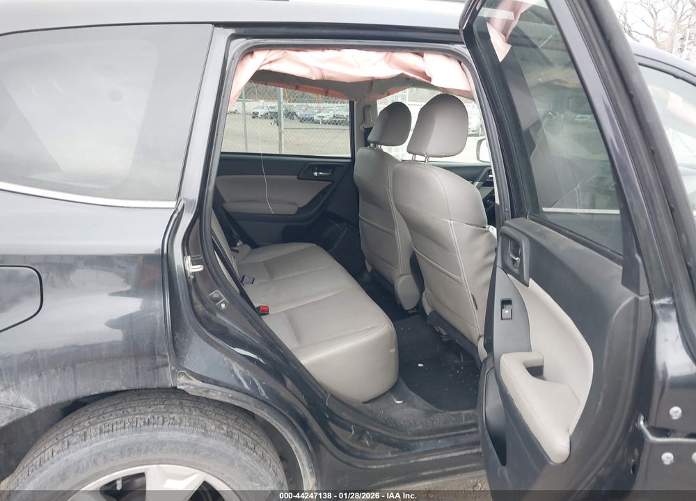 2016 SUBARU FORESTER 2.5I LIMITED VIN: JF2SJAHC8GH507624