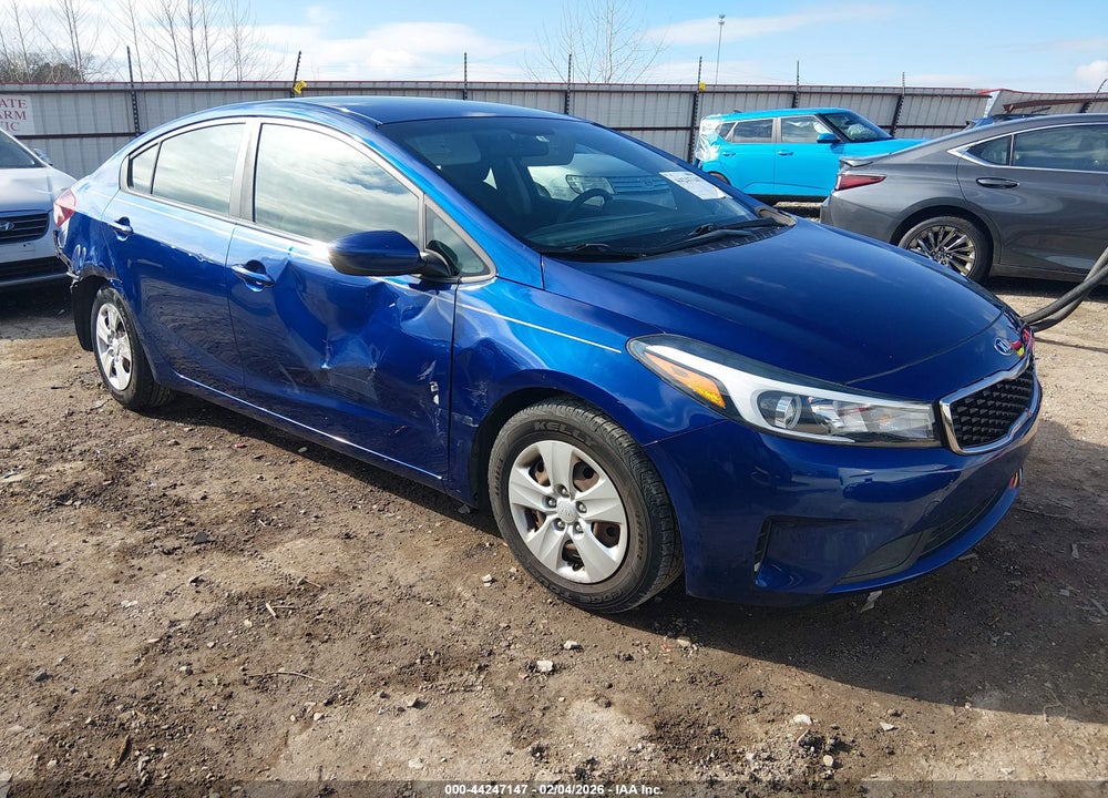 2018 KIA FORTE LX VIN: 3KPFK4A78JE284901