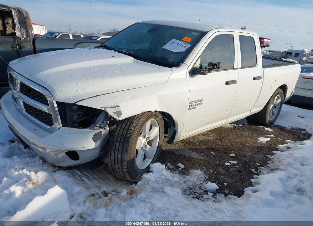 2024 RAM 1500 CLASSIC TRADESMAN  4X2 6'4 BOX VIN: 1C6RR6FG0RS143124