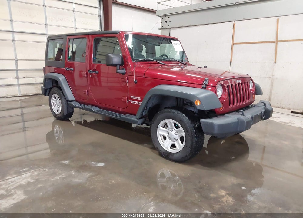 2012 JEEP WRANGLER UNLIMITED SPORT VIN: 1C4BJWDG2CL211655