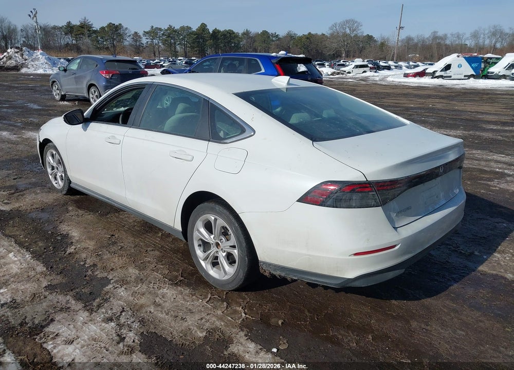 2024 HONDA ACCORD LX VIN: 1HGCY1F28RA008926