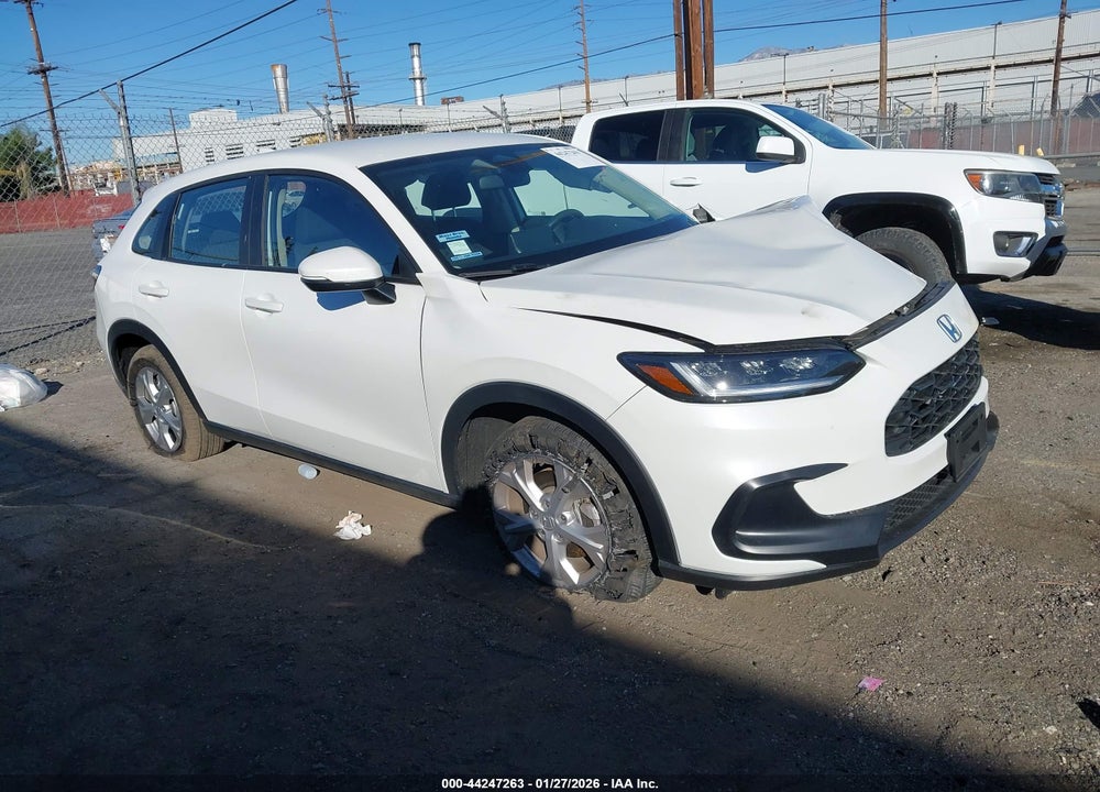 2025 HONDA HR-V AWD LX VIN: 3CZRZ2H32SM787423