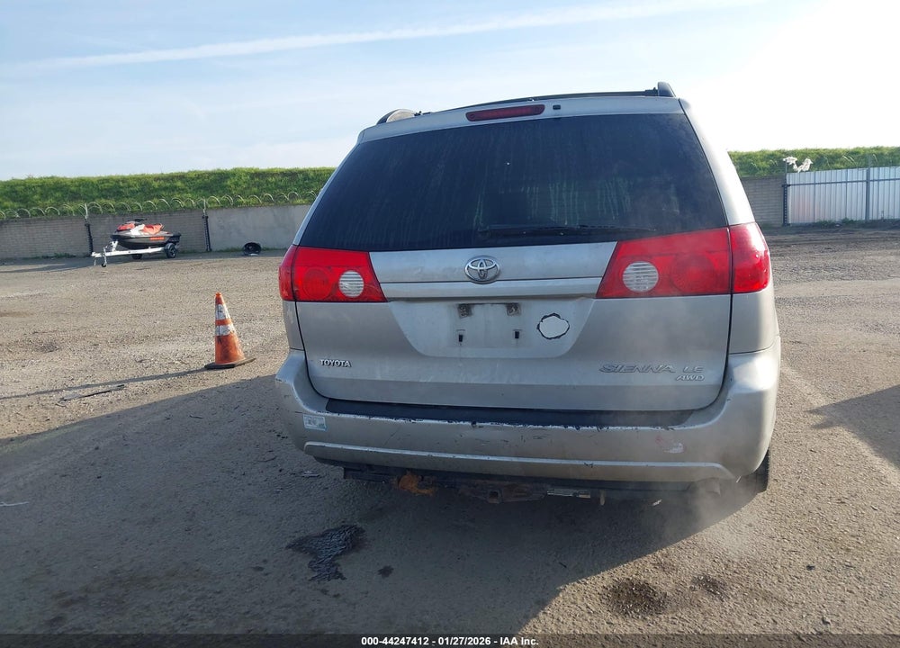 2006 TOYOTA SIENNA LE VIN: 5TDBA23C56S057596