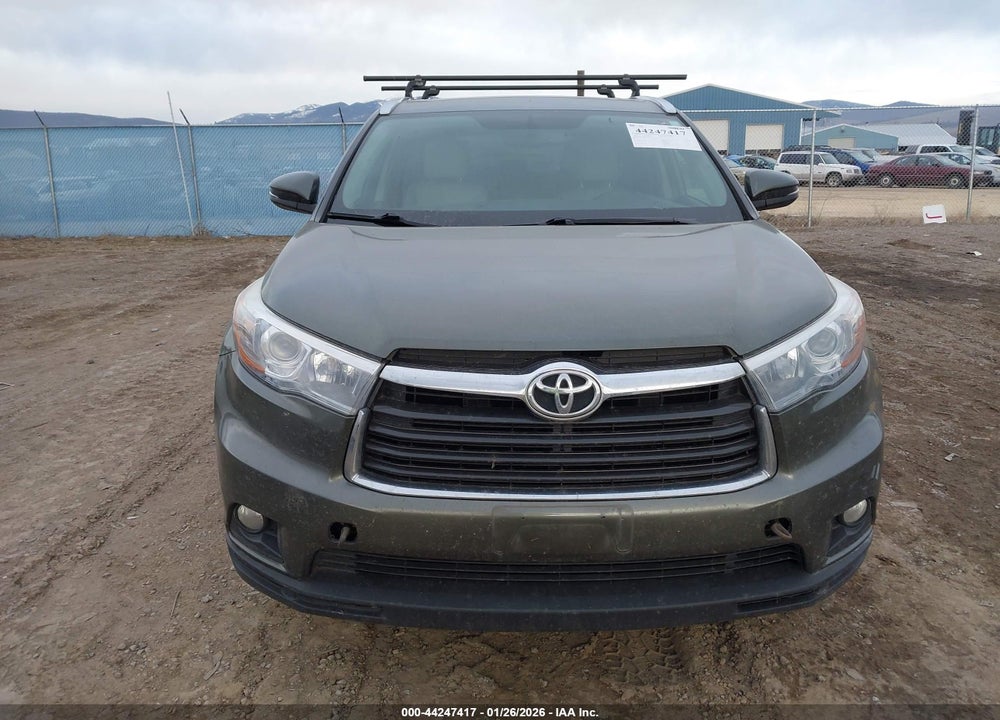 2016 TOYOTA HIGHLANDER XLE V6 VIN: 5TDJKRFH8GS261187