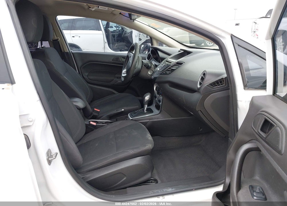 2019 FORD FIESTA SE VIN: 3FADP4EJ7KM135469