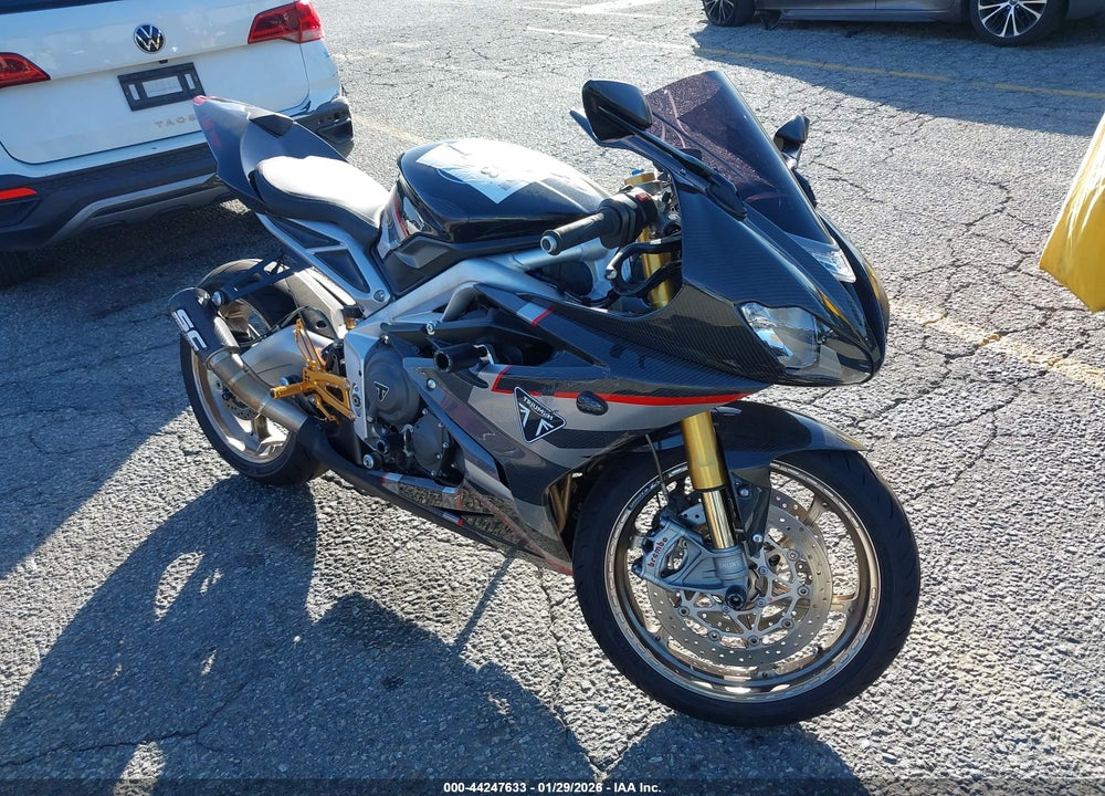 2020 TRIUMPH MOTORCYCLE DAYTONA MOTO2 765 VIN: SMTA204K8LJAA6184