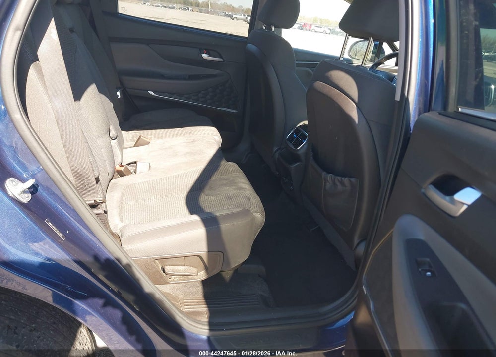 2020 HYUNDAI SANTA FE SEL VIN: 5NMS33AD4LH253958