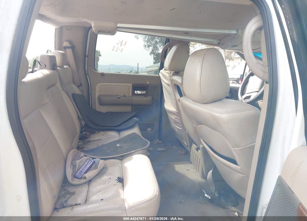 2004 FORD F-150 LARIAT/XLT VIN: 1FTPW125X4KA94250