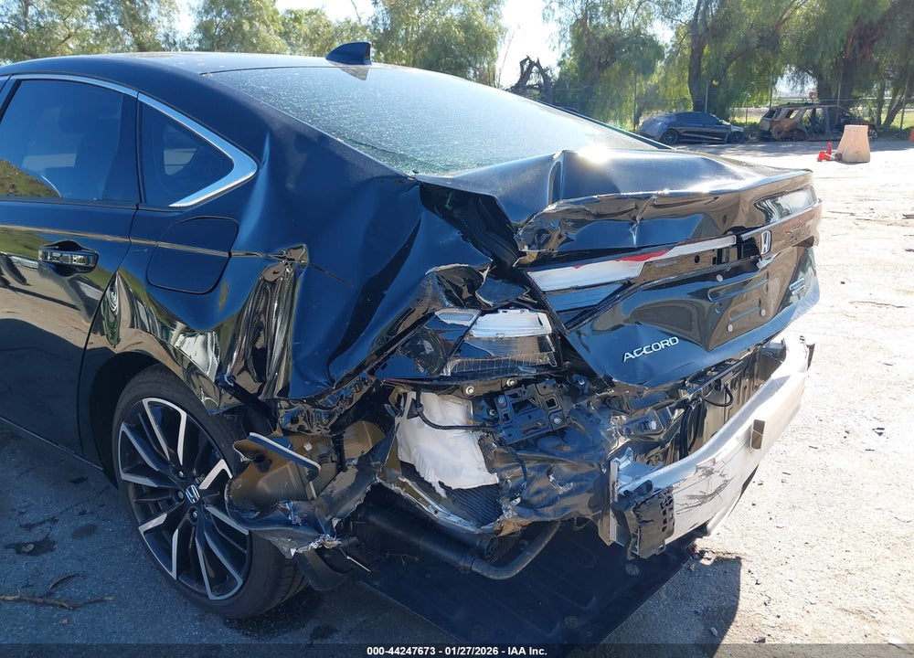 2025 HONDA ACCORD HYBRID TOURING VIN: 1HGCY2F81SA025499