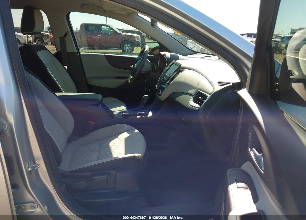 2021 CHEVROLET EQUINOX FWD LS VIN: 3GNAXHEV2MS182504