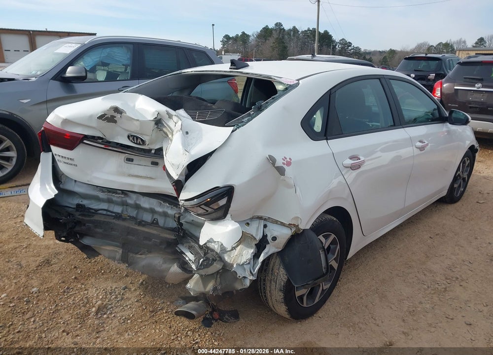 2020 KIA FORTE LXS VIN: 3KPF24AD7LE251574