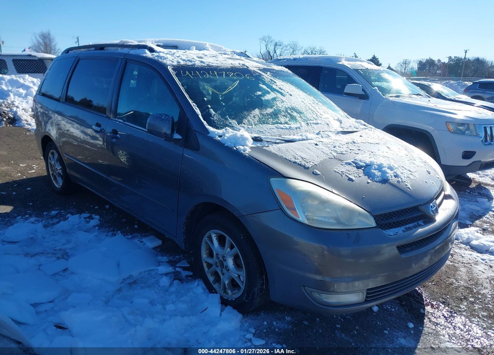 2005 TOYOTA SIENNA XLE VIN: 5TDZA22C65S379100