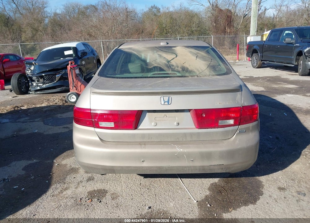 2005 HONDA ACCORD 3.0 EX VIN: 1HGCM66555A059426