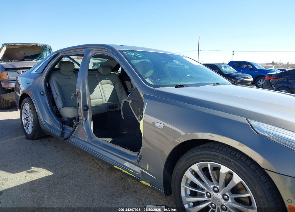2018 CADILLAC CT6 LUXURY VIN: 1G6KC5RX9JU114315