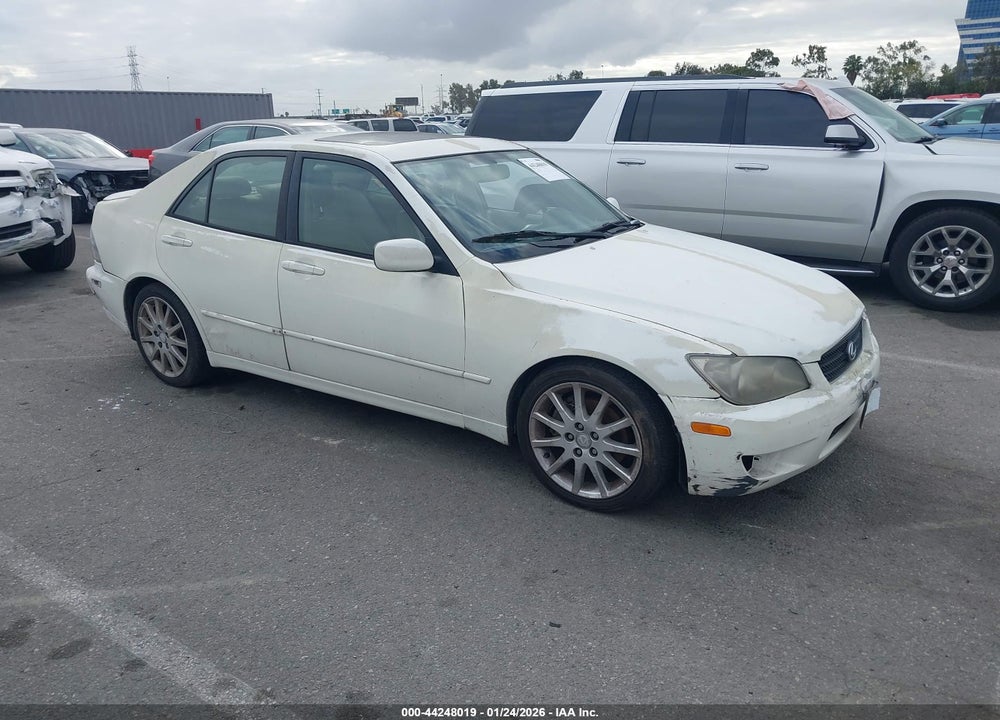 2004 LEXUS IS 300 VIN: JTHBD192640085695