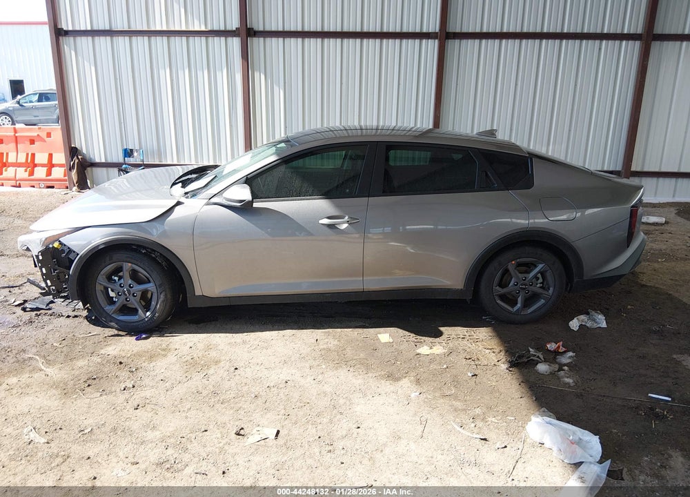 2025 KIA K4 LXS VIN: 3KPFT4DE3SE237266